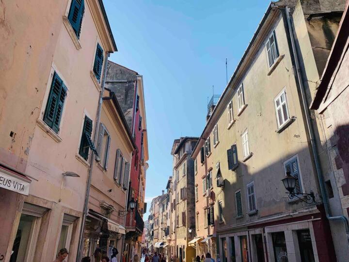 Feel The City Atmosphere Rovigno Esterno foto